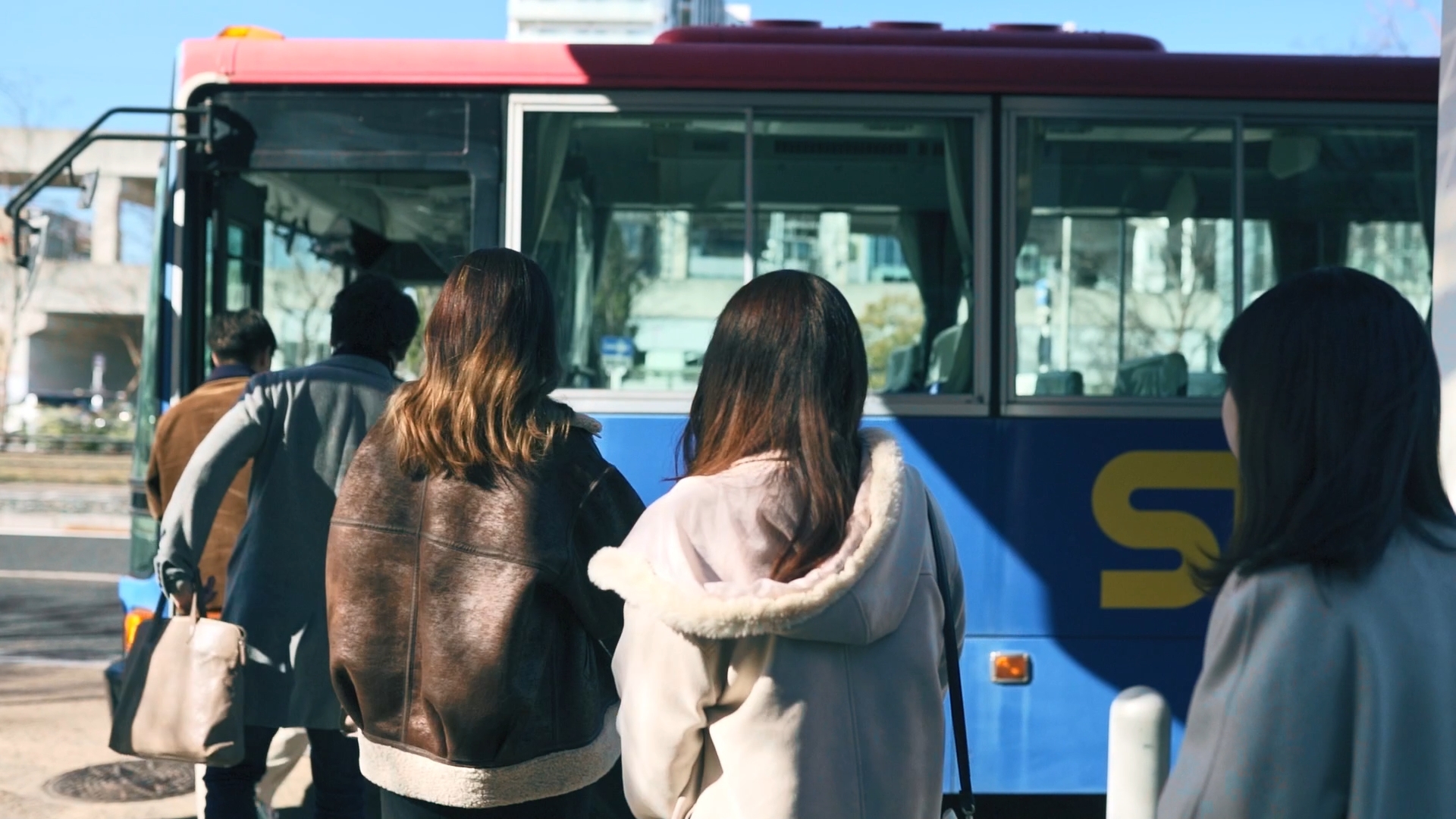 自動車学校生徒送迎サービス
