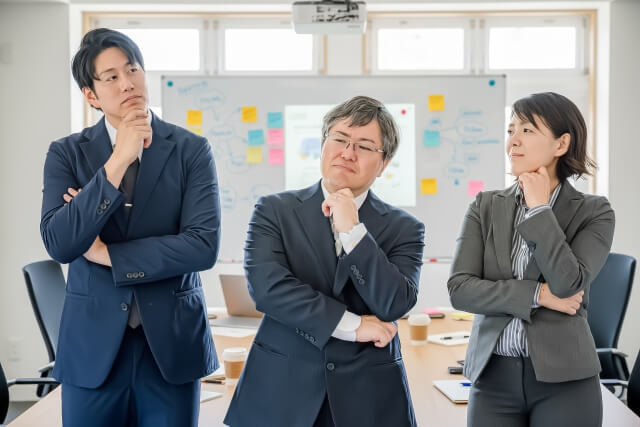 送迎バスを導入する際に検討すべき初期段階の課題